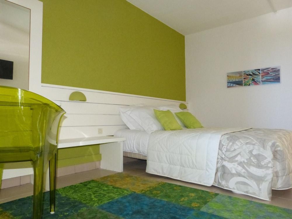 Les Aigrettes Hotel Saint-Gilles Les Bains Exterior photo